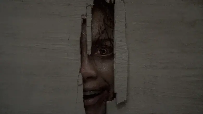 Evil Dead Burn movie still 3